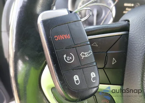 2017 Chrysler 300C z USA, uszkodzony, nr VIN 2C3CCAEG9HH541706